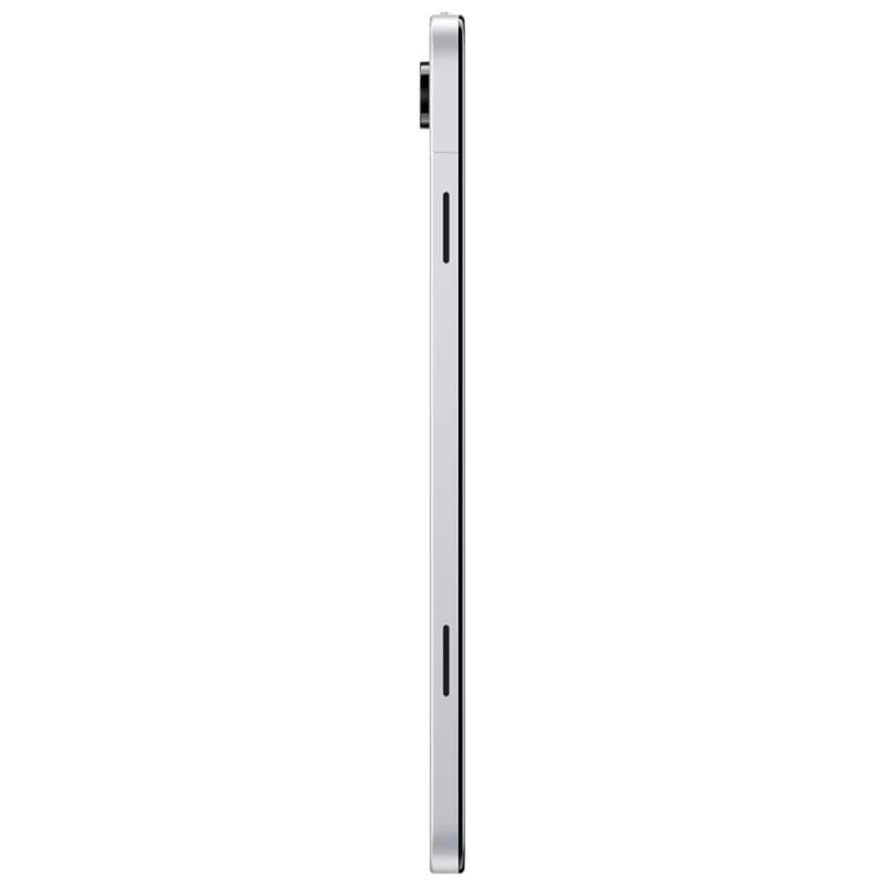 Borda lateral do Samsung Galaxy Tab A11+ 5G Prata com acabamento metálico, botões de volume e ligar/desligar e módulo de câmara traseira saliente