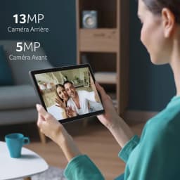 Image promotionnelle de la fonction d'appel vidéo de l'Iconia Tab P11 avec caméra arrière de 13 MP et caméra avant de 5 MP