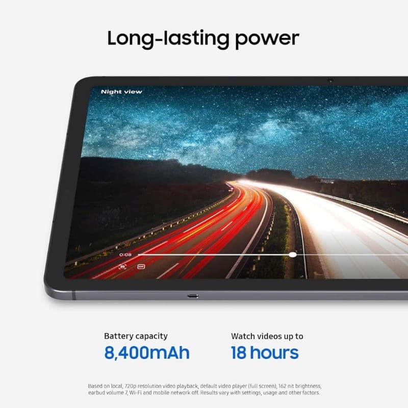 Samsung Galaxy Tab S11 11 pouces argentée, écran fin avec bords minces. Autonomie longue durée 8400 mAh, lecture vidéo jusquà 18 h, Wi‑Fi, 12 Go RAM,