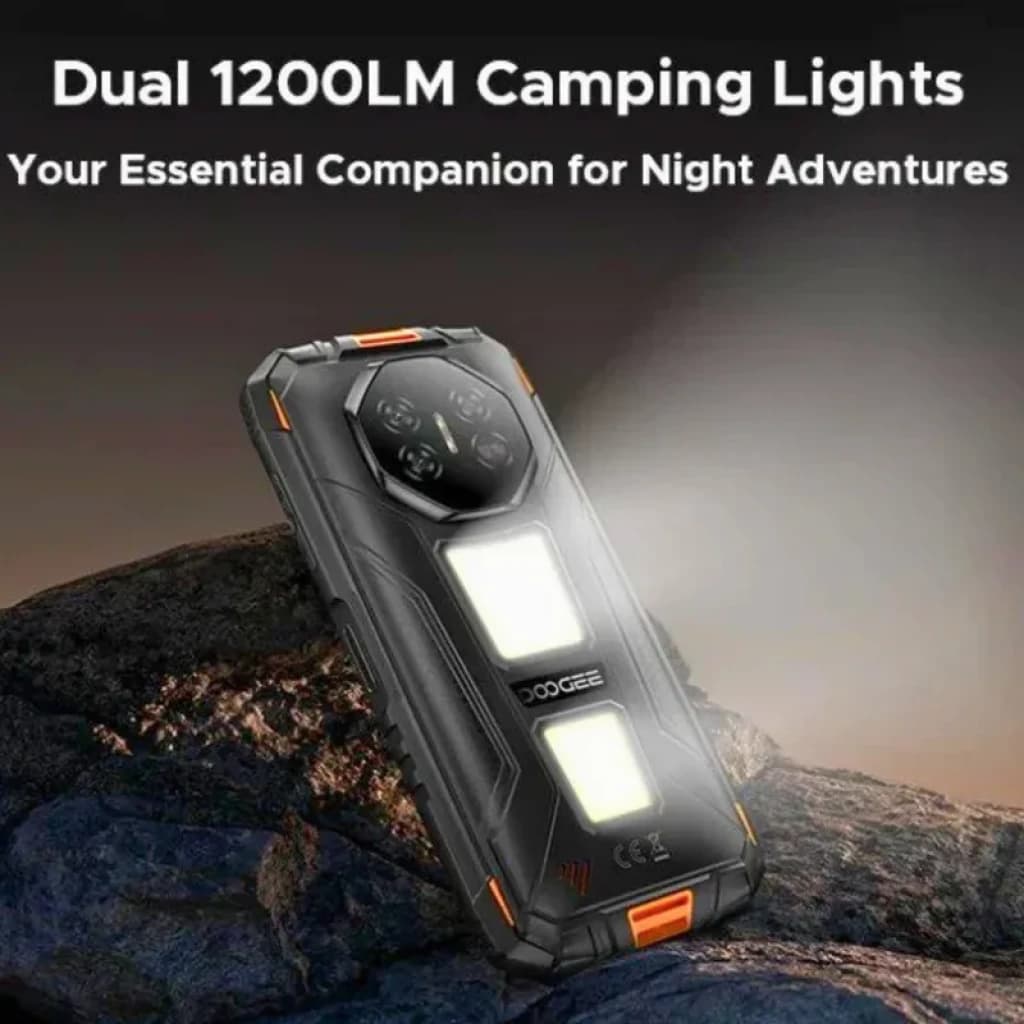 Doogee Fire 3 Max gris robuste avec doubles lampes camping 1200 lm, deux LED frontales, coques renforcées et accents orange pour usage nocturne outdoor