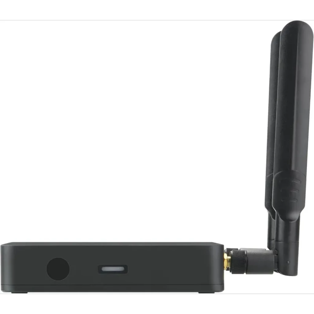 Ugoos AM9 Pro S905X5-J: TV box negro con dos antenas WiFi, múltiples puertos USB 3.0, HDMI, LAN y control remoto completo para Android TV 14 - Ítem3