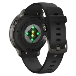 Garmin Venu 4 41 mm preto com bracelete de silicone preta; vista traseira com sensores óticos verdes e fivela metálica, design desportivo e resistente