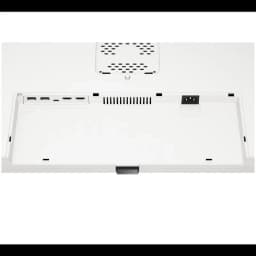 Panneau arrière blanc du LG 37U730SA-W avec ports HDMI et connectiques alignés, grille de ventilation et trappe d’accès soignée pour gestion des câbles