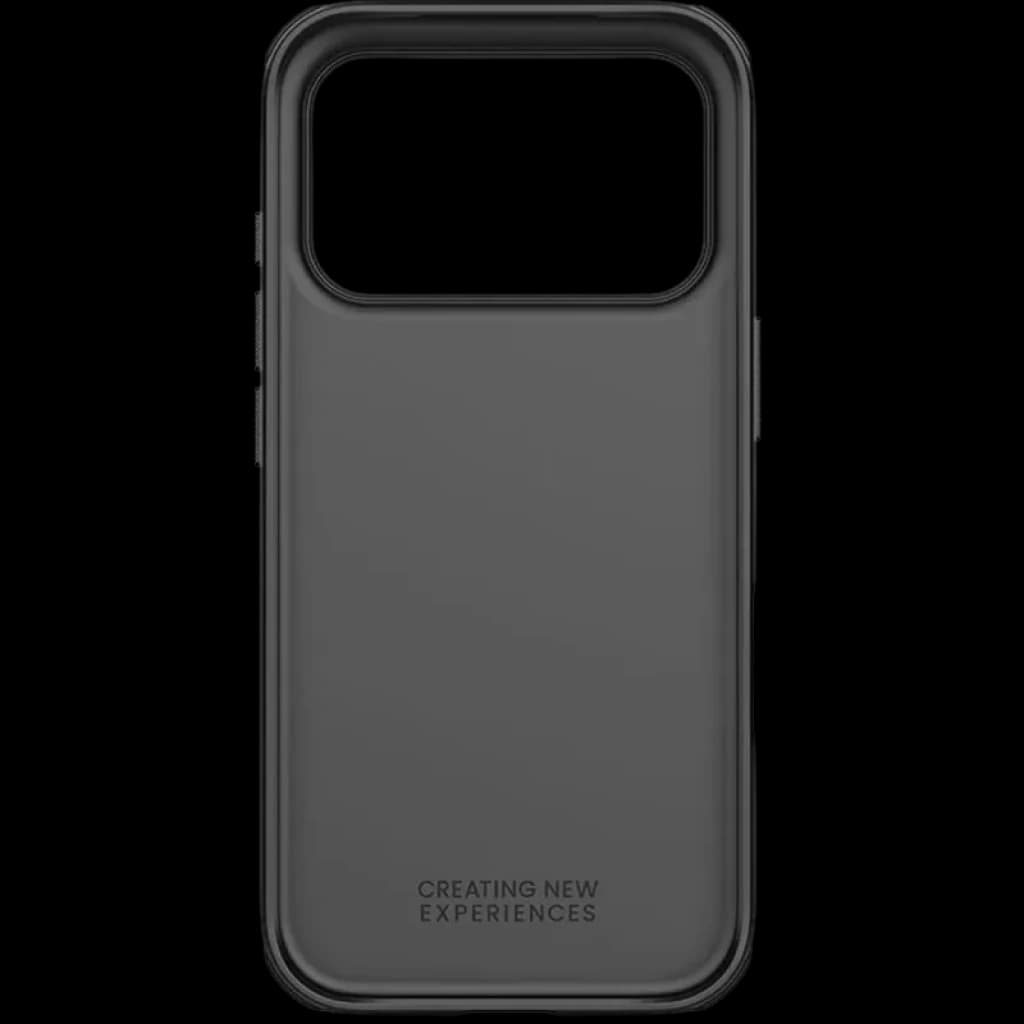 Capa Nillkin Super Frosted Shield Pro para iPhone 17 Pro Max em preto, acabamento fosco antiderrapante, recorte amplo para câmera e bordas elevadas