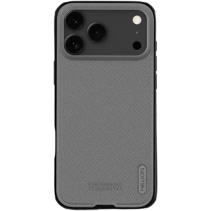 Nillkin Funda Super Frosted Shield Pro para iPhone 17 Pro Max en gris titanio, textura antideslizante, acabado mate, bordes reforzados y recorte de cámara