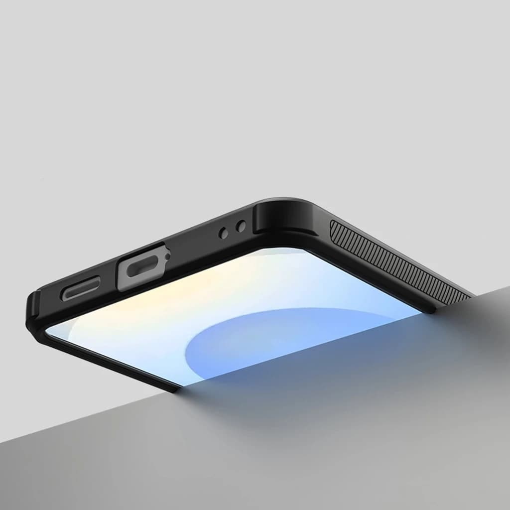 Nillkin Capa Super Frosted Shield Pro para Samsung Galaxy S26+ em preto translúcido, cantos reforçados, recortes precisos e textura antiderrapante
