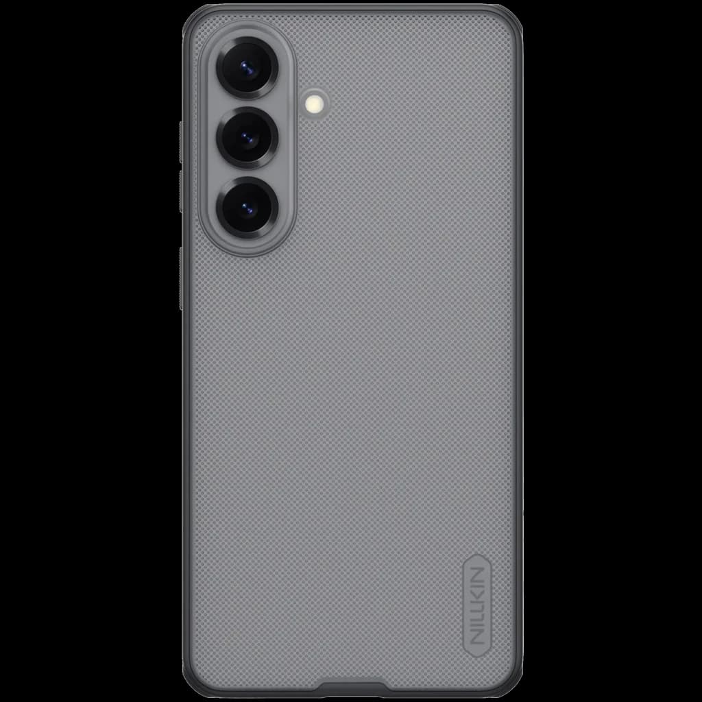 Nillkin Capa Super Frosted Shield Pro para Samsung Galaxy S26 em preto translúcido, textura antiderrapante, recortes precisos e proteção das lentes