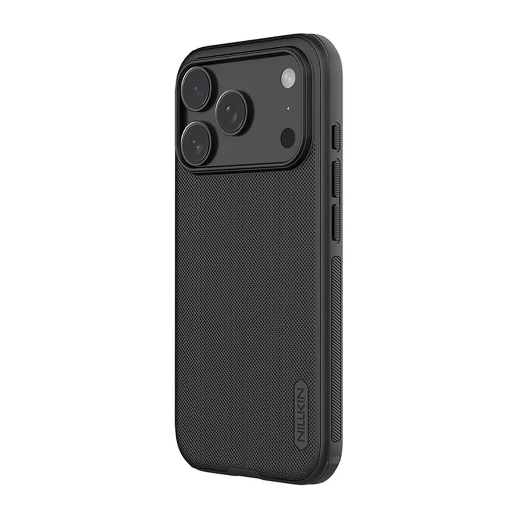 Coque Nillkin Super Frosted Shield Pro Magnetic pour iPhone 17 Pro Max, noir mat texturé, protection robuste, bordures surélevées, boutons précis,