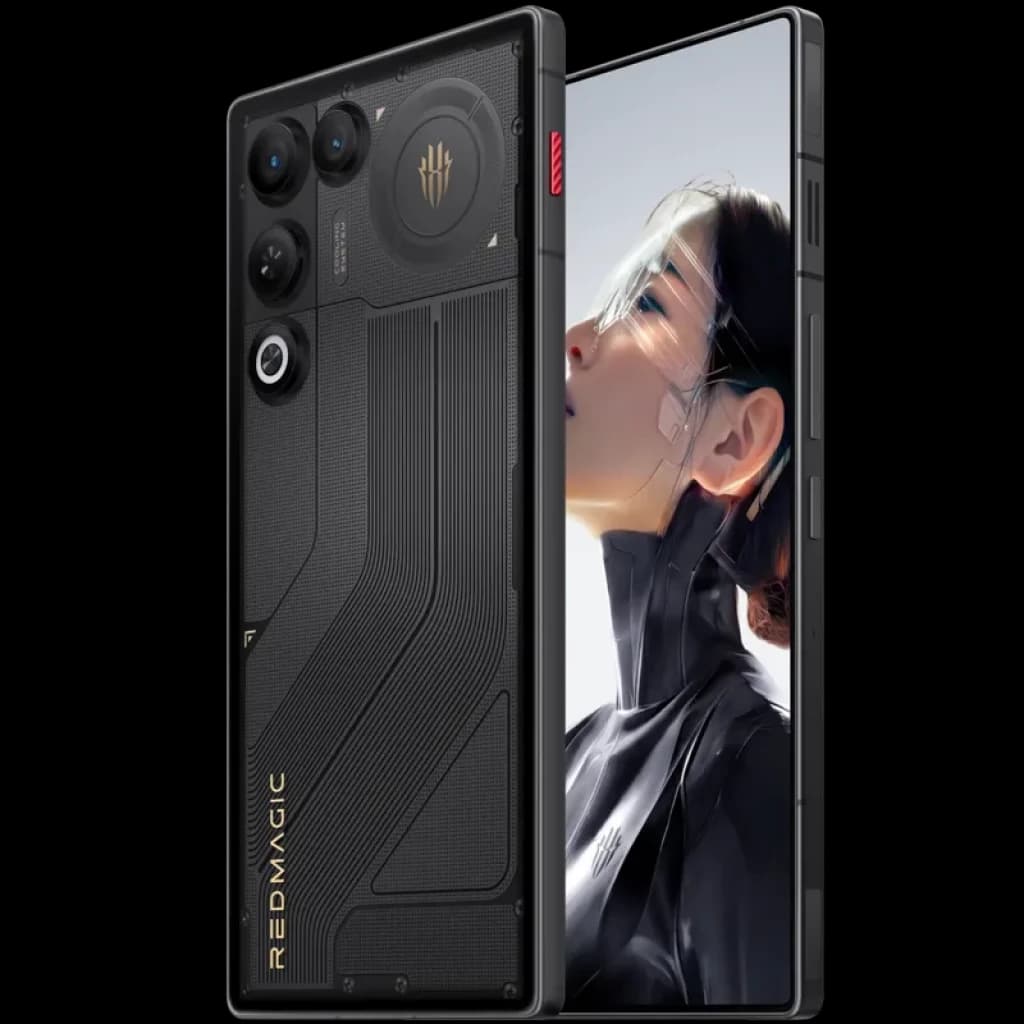 Smartphone gamer preto com traseira texturizada, módulo triplo de câmeras saliente, logo RedMagic, botões vermelhos, tela quase sem bordas mostrando