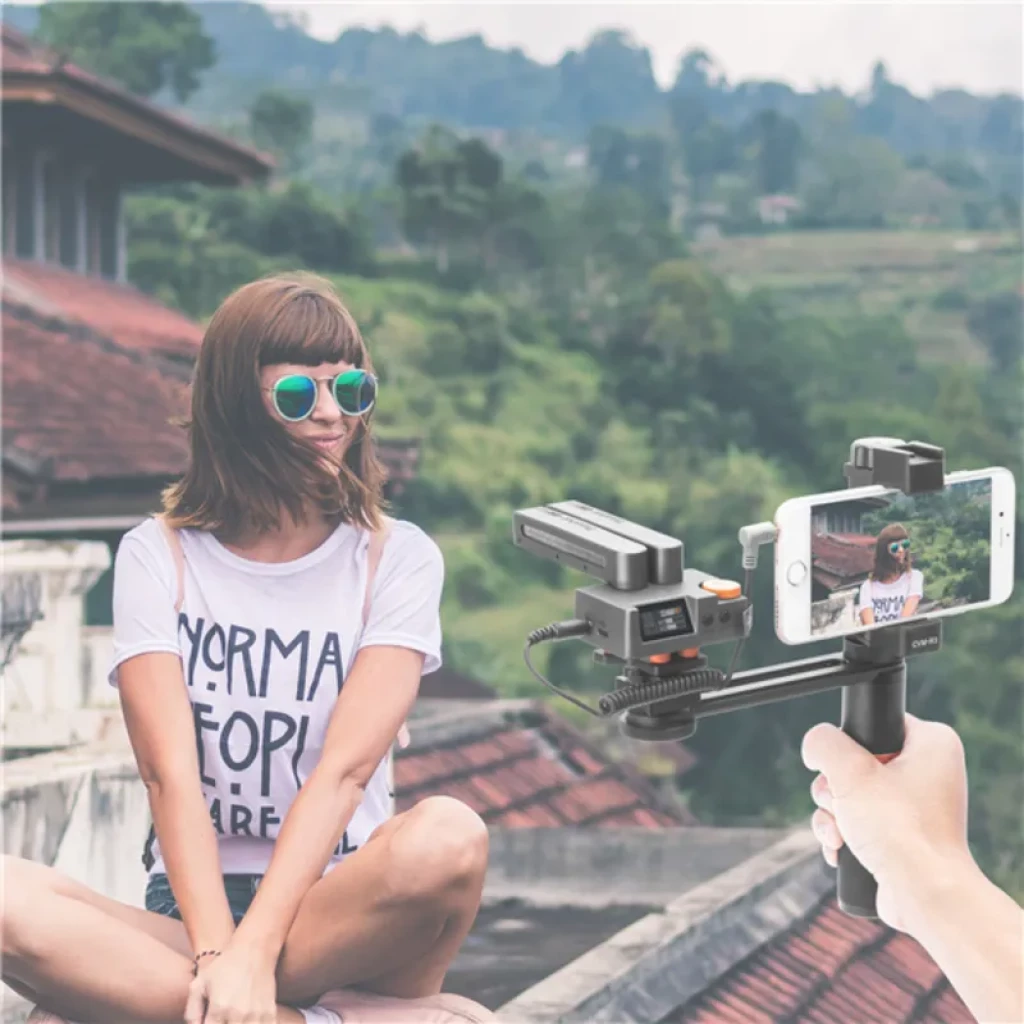 Comica Traxshot Transformable con Pantalla OLED - Micrófono de Escopeta Multimodo - Ítem10