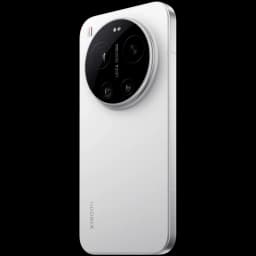 Módulo de câmera Leica circular em preto sobre traseira branca elegante do Xiaomi 17 Ultra; lentes grandes destacadas e acabamento premium minimalista