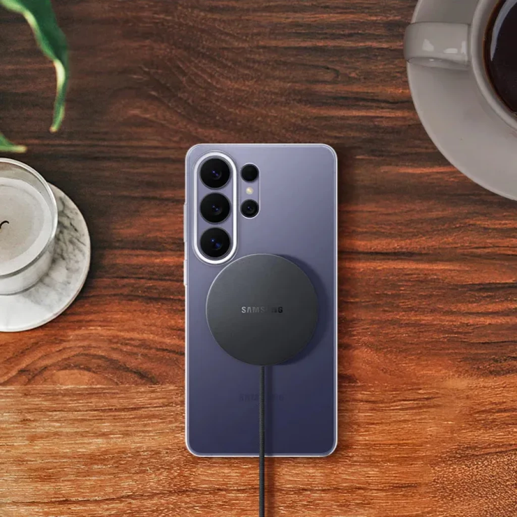 Samsung EP-P2900BBE Cinza Escuro 25W, base de carregamento sem fios circular com acabamento mate e rebordo metálico, cabo trançado USB-C integrado e design compacto - Item4