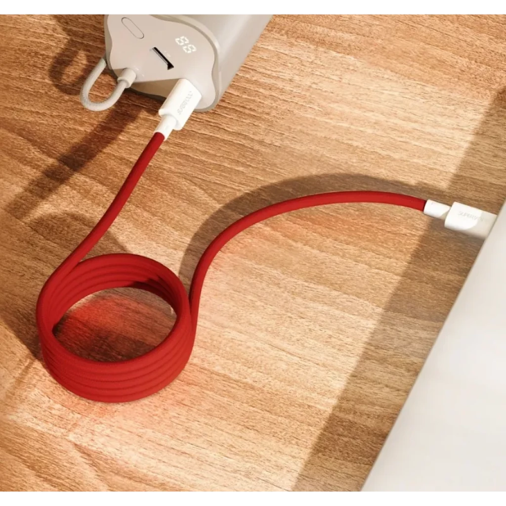 OnePlus Magnetic Cable Tipo C a Tipo C 120cm Rojo, cable trenzado rojo con conectores USB-C blancos, diseño resistente y flexible para carga y datos - Ítem3