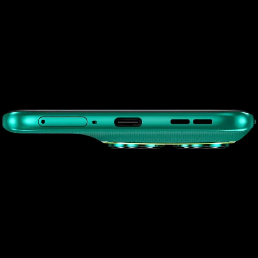 Borde inferior en color verde Sporting Green con puerto USB-C centrado, ranura SIM, rejillas de altavoz y módulos de cámara traseros ligeramente