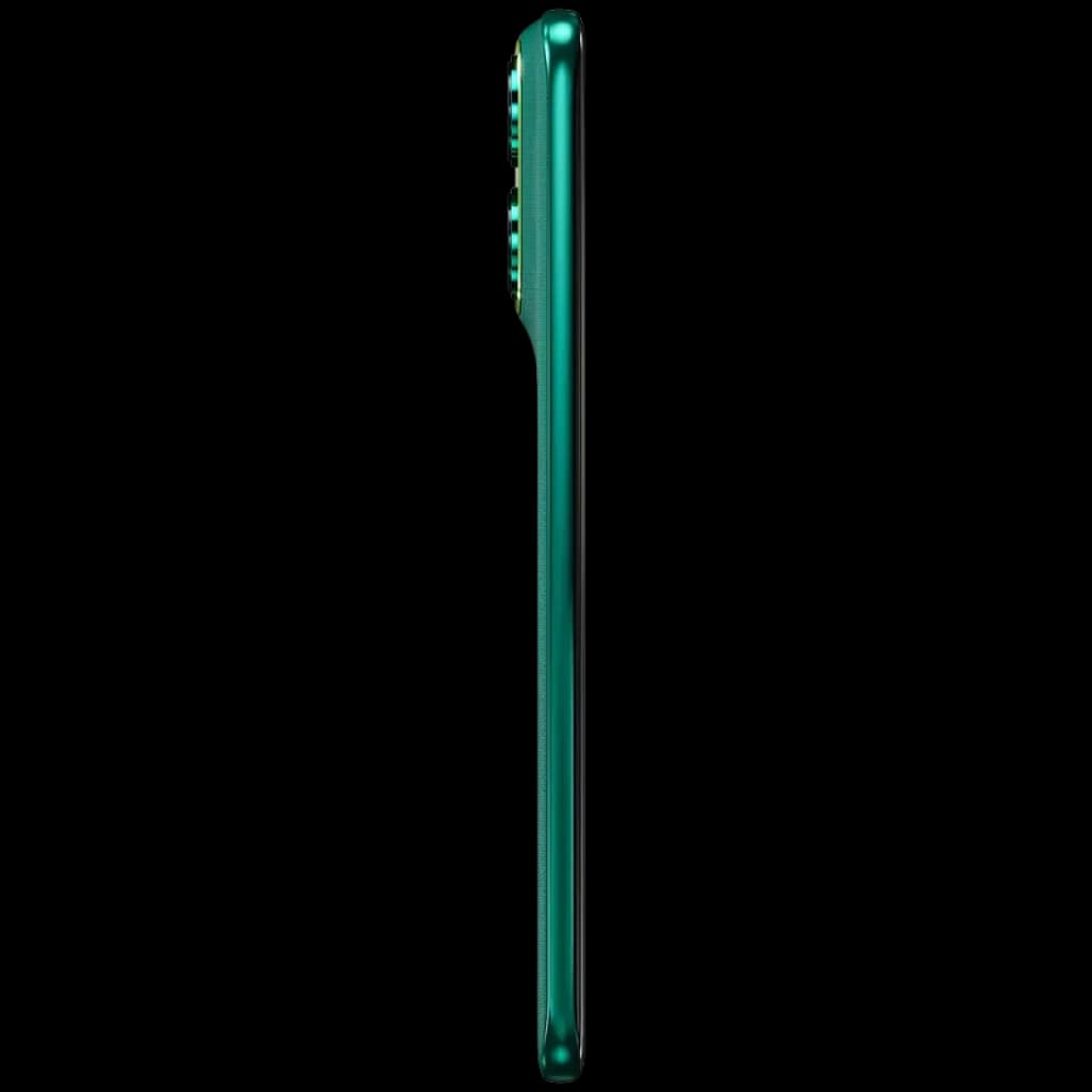 Lateral del Motorola Moto Edge 70 Fusion en color PANTONE Sporting Green, perfil ultrafino con módulo de cámaras sobresaliente y acabado brillante