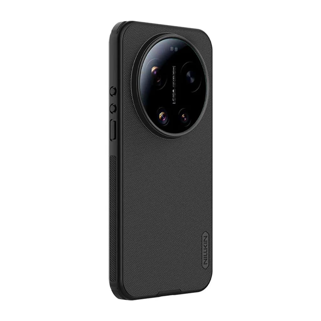 Coque magnétique Nillkin Super Frosted Shield Pro pour Xiaomi 17 Ultra Noir, texture antidérapante, bords renforcés, découpe circulaire grand module photo