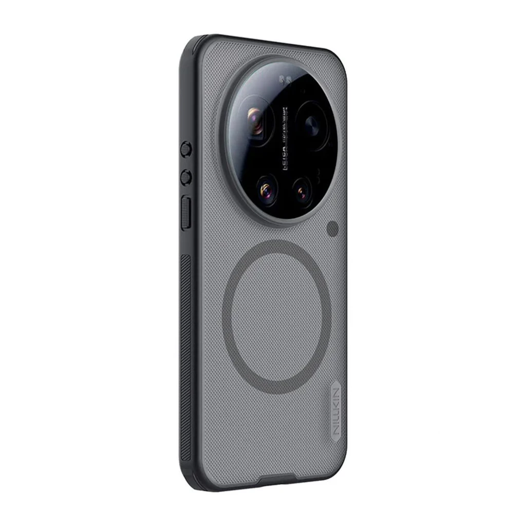 Funda Nillkin Super Frosted Shield Pro Magnetic para Xiaomi 17 Ultra en negro transparente, trasera texturizada, aro magnético y gran recorte para cámara - Ítem2