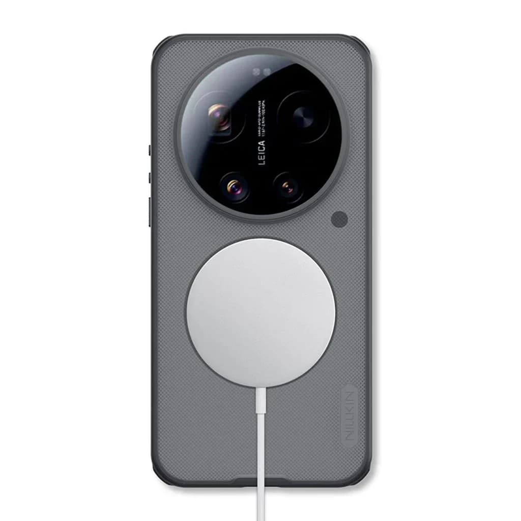 Coque magnétique Nillkin Super Frosted Shield Pro pour Xiaomi 17 Ultra transparente noire, dos texturé antiglisse, anneau MagSafe, grand découpe appareil