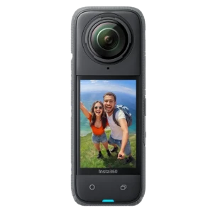 Câmara Insta360 X4 8K com visão frontal de 360 graus