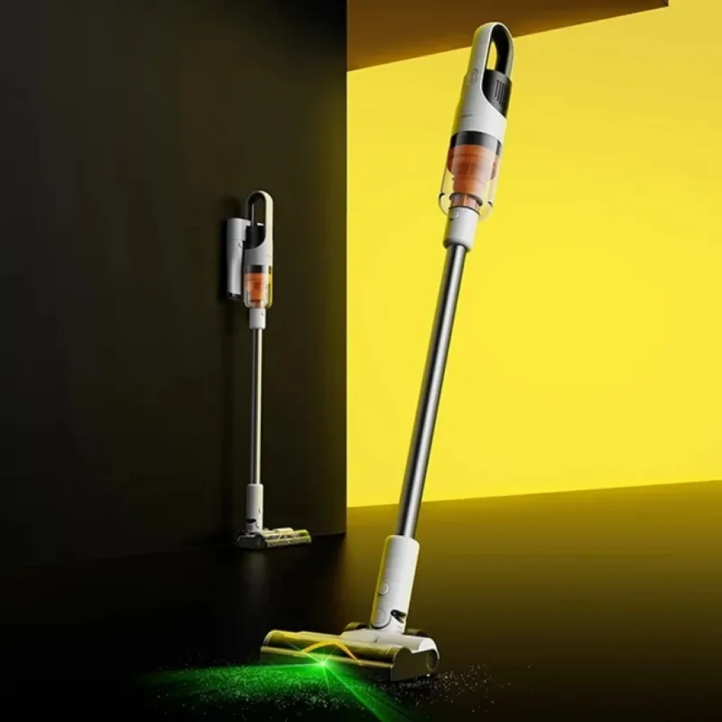 Deerma T10W com corpo fino, tubo metálico comprido, reservatório transparente âmbar e cabeça motorizada de piso - Item4