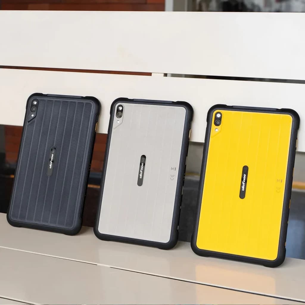Coques robustes Ulefone Rugking Pad Pro NFC 4G, dos nervuré antichoc, trois coloris noir, gris et jaune, module caméra vertical, logo central noir