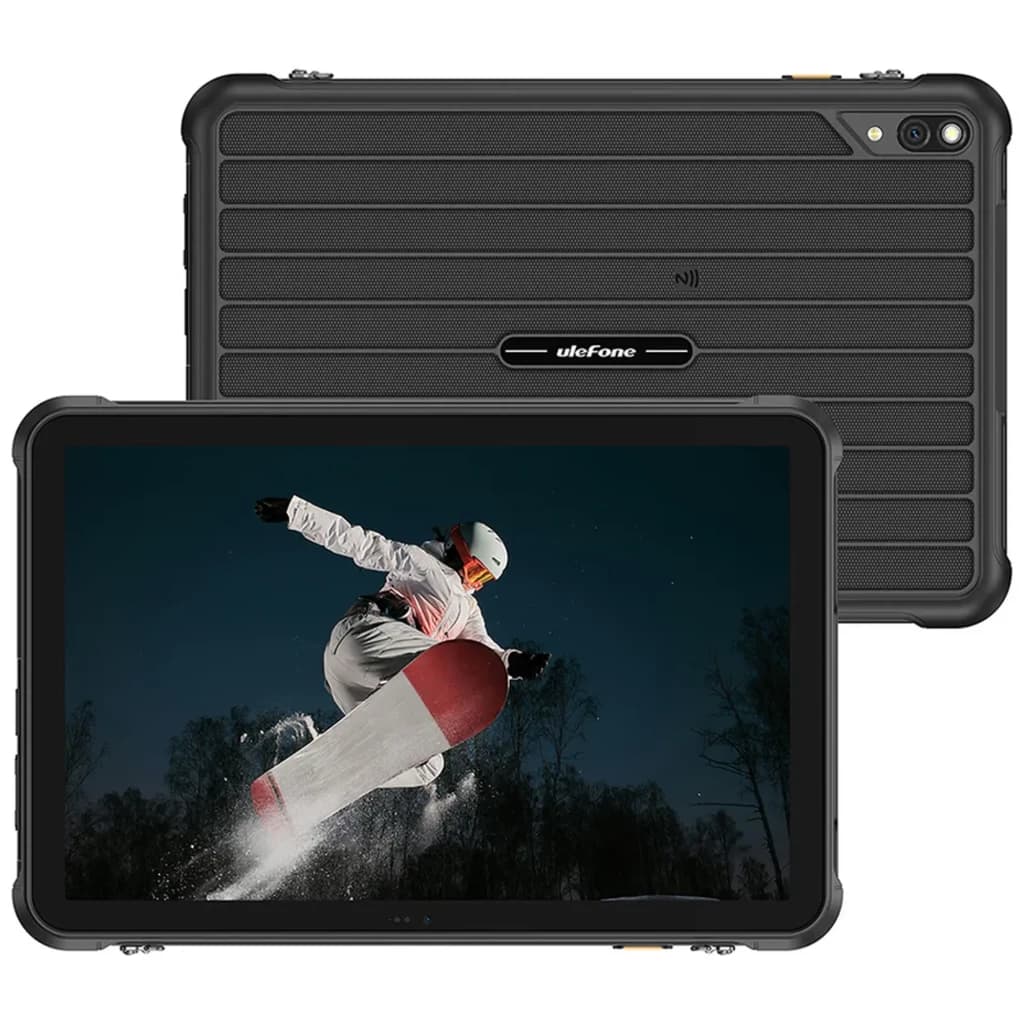 Tablette robuste noire avec coque rainurée, double caméra arrière, grand écran bord fin affichant snowboarder, ports renforcés et bords antichoc