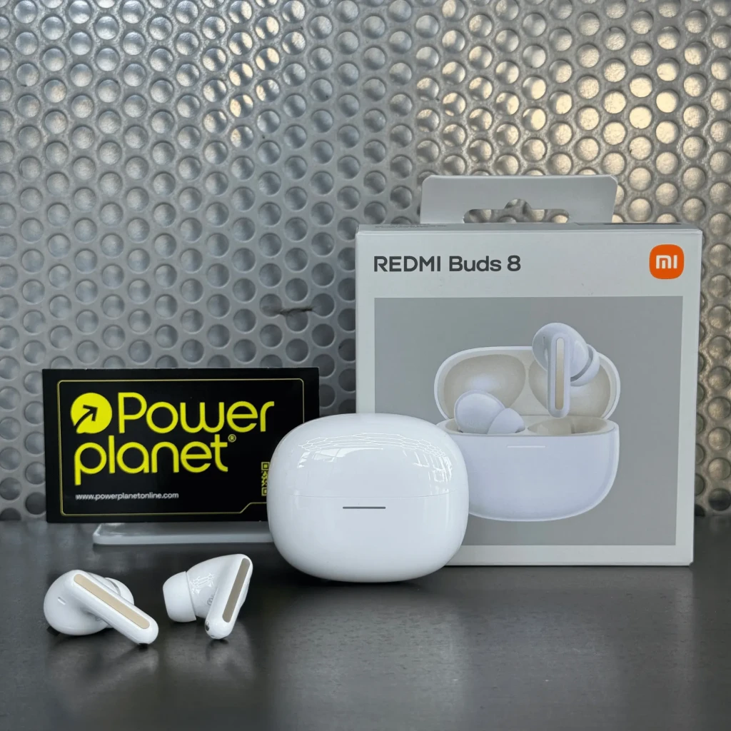 Boîtier noir mat avec écouteurs intra-auriculaires blanc, tiges brillantes, indicateur LED discret sur l’étui, design compact et minimaliste - Ítem6