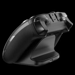 Vista traseira do GameSir G7 Pro Zenless Zone Zero com base de carregamento incluída