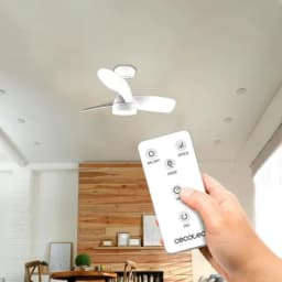 Cecotec EnergySilence Aero 3050 Blanco, ventilador de techo compacto con 3 aspas curvas blancas, diseño minimalista y mando a distancia para control de