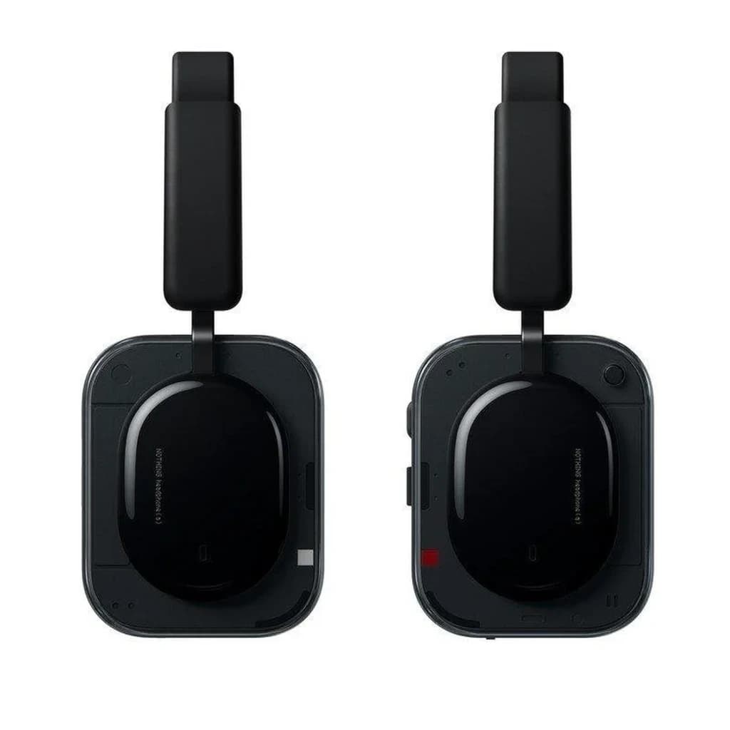 Nothing Headphone (a) Preto com diadema acolchoada, almofadas ovais brilhantes, detalhes L e R visíveis, botões laterais e acabamento minimalista em preto
