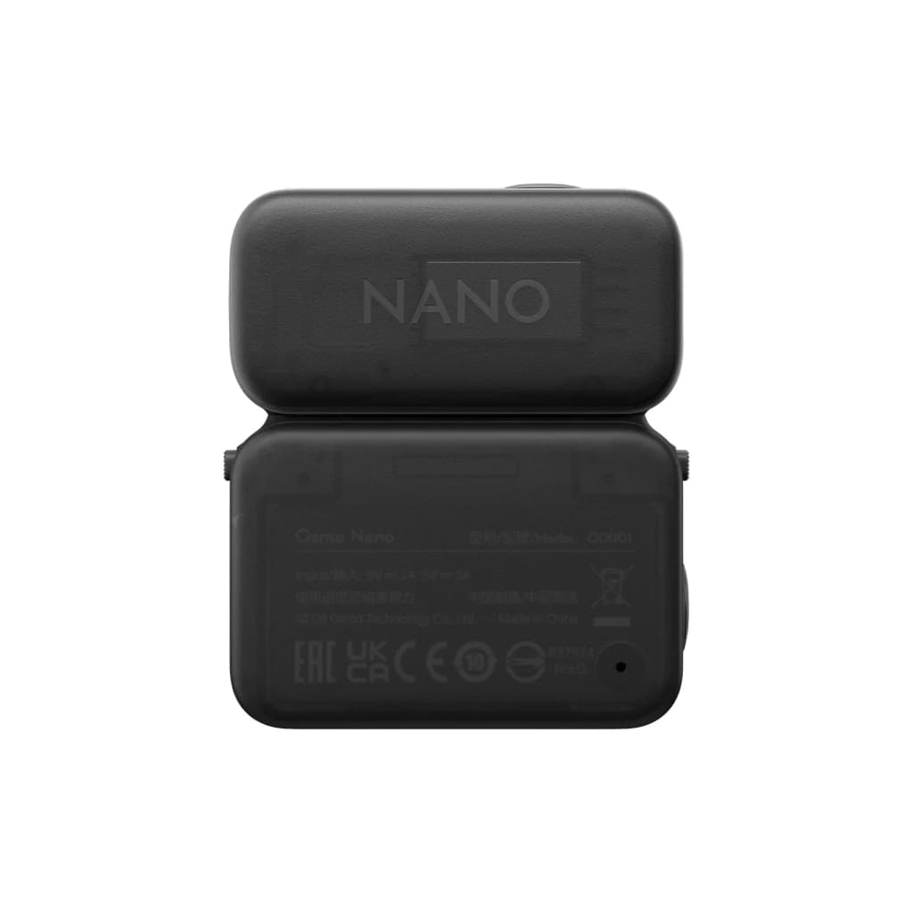 Module arrière DJI Osmo Nano Standard 128GB Activated 4K, boîtier noir mat compact avec marquage NANO en relief et ports certifiés visibles