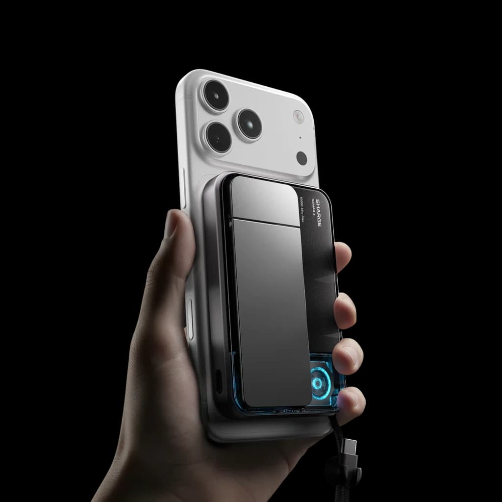 Power bank blanco Sharge ICEMAG 3 Qi2 25W 10000mAh con refrigeración activa, diseño magnético para iPhone, módulo transparente con luz azul y cable USB-C