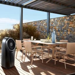 DeLonghi EV250 Noir climatiseur évaporatif portable noir, turbine frontale circulaire, prise dair latérale, design compact, idéal terrasse et intérieur
