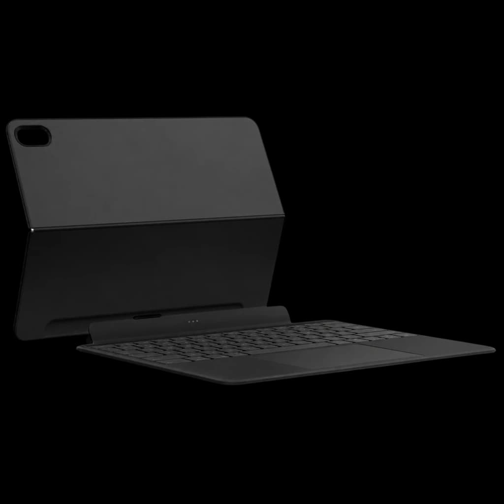 Teclado inteligente OnePlus Pad 4 en negro, diseño delgado con teclas de perfil bajo, base magnética y funda trasera protectora con recorte para cámara