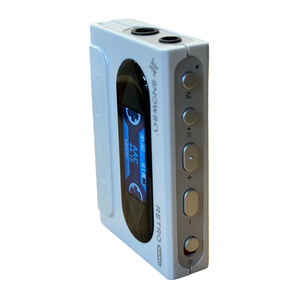 DAC Amplificador FiiO Snowsky Retro Nano Saída 4,4mm Balanceada PCM 96kHz Branco, detalhe: ecrã OLED azul aceso com AAC