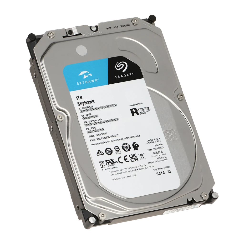 Disco duro Seagate SkyHawk 4TB 3.5 pulgadas ST4000VX016, detalle: etiqueta con modelo, capacidad y código ST4000VX016 visible