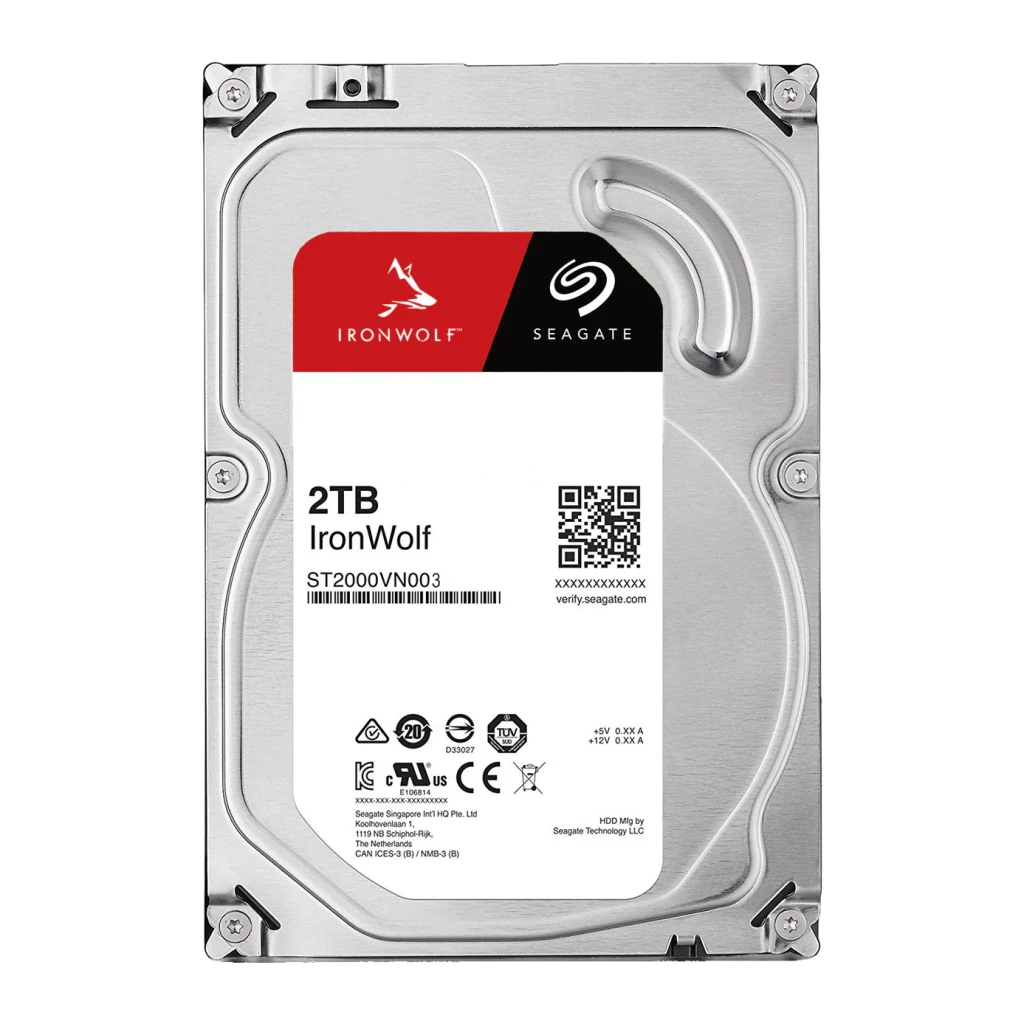 Disco duro Seagate IronWolf 2TB 3.5 pulgadas SATA III 5400RPM ST2000VN003, vista trasera: etiqueta con modelo, código QR