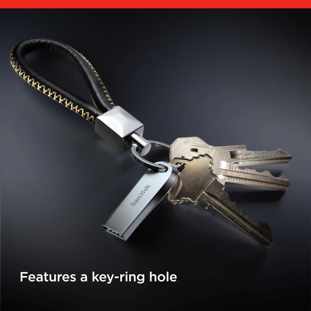 Pendrive SanDisk Ultra Luxe 32GB USB 3.1 metálico plateado, compacto, con orificio para llavero y conector protegido; acabado premium y elegante