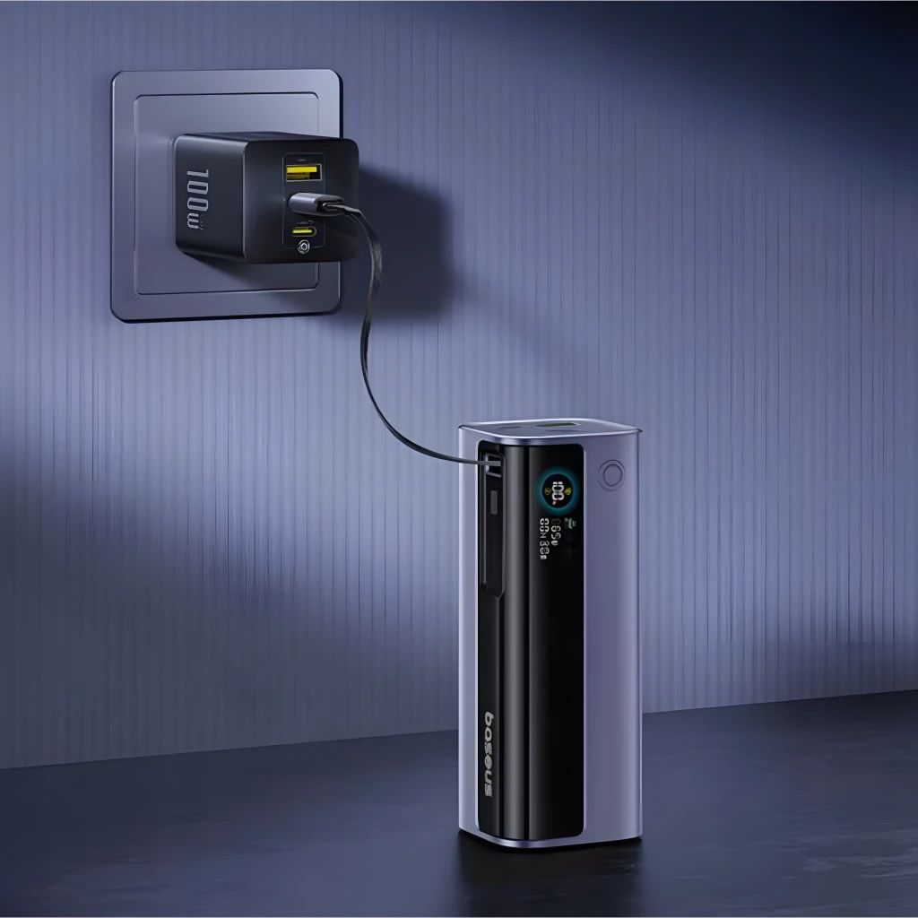 Power Bank Baseus EnerGeek GR11 145W PD3.0 20000mAh en gris negro con pantalla digital, múltiples puertos USB y USB-C, diseño compacto y lateral texturizado - Ítem4