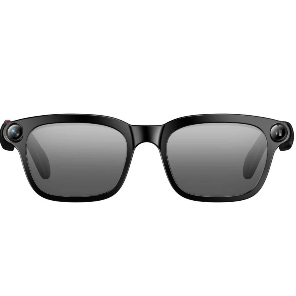 M08 AI Sunglasses en negro mate con montura robusta, lentes ahumados, cámara 8MP en la esquina del aro y varillas gruesas con controles integrados - Ítem1