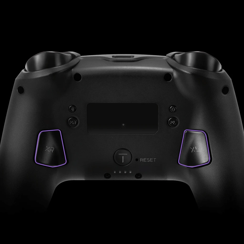 Controlador sem fios FUNLAB Firefly Pro - Edição Scarlet & Violet RGB com luzes roxas, acabamento preto fosco e gráficos temáticos em roxo - Item2