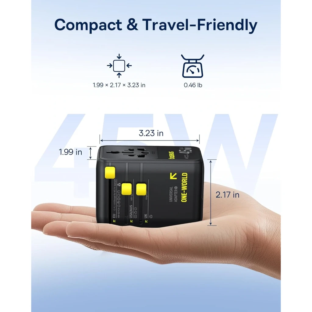 Baseus PicoGo AG11 carregador GaN 45 W preto com tomada universal, USB-C e USB-A, cabo destacável, design compacto e botão lateral amarelo - Item2
