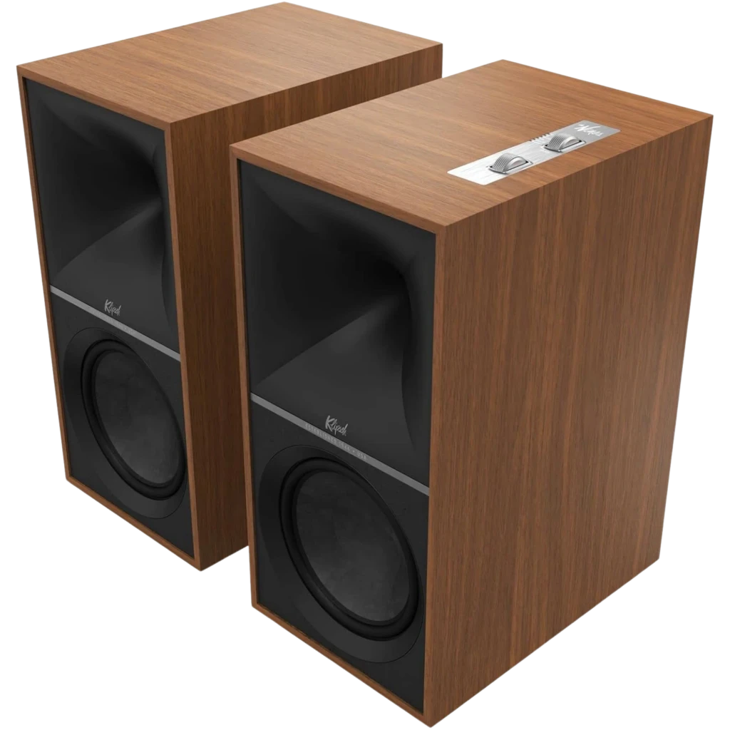 Klipsch The Nines 240 W Bluetooth Walnut: par de caixas em nogueira com grelhas de tecido bege e painel superior com botões metálicos de controle - Item1