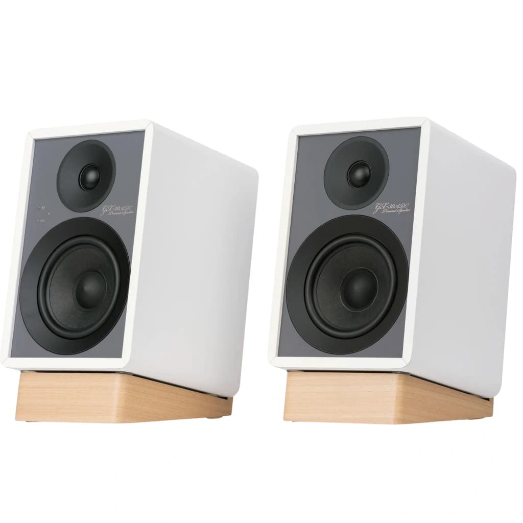 Parlantes Onkyo GX-10DB Creator Speaker 17W x 2, color blanco, panel frontal gris, woofers y tweeters negros, bases de madera, conectividad Bluetooth