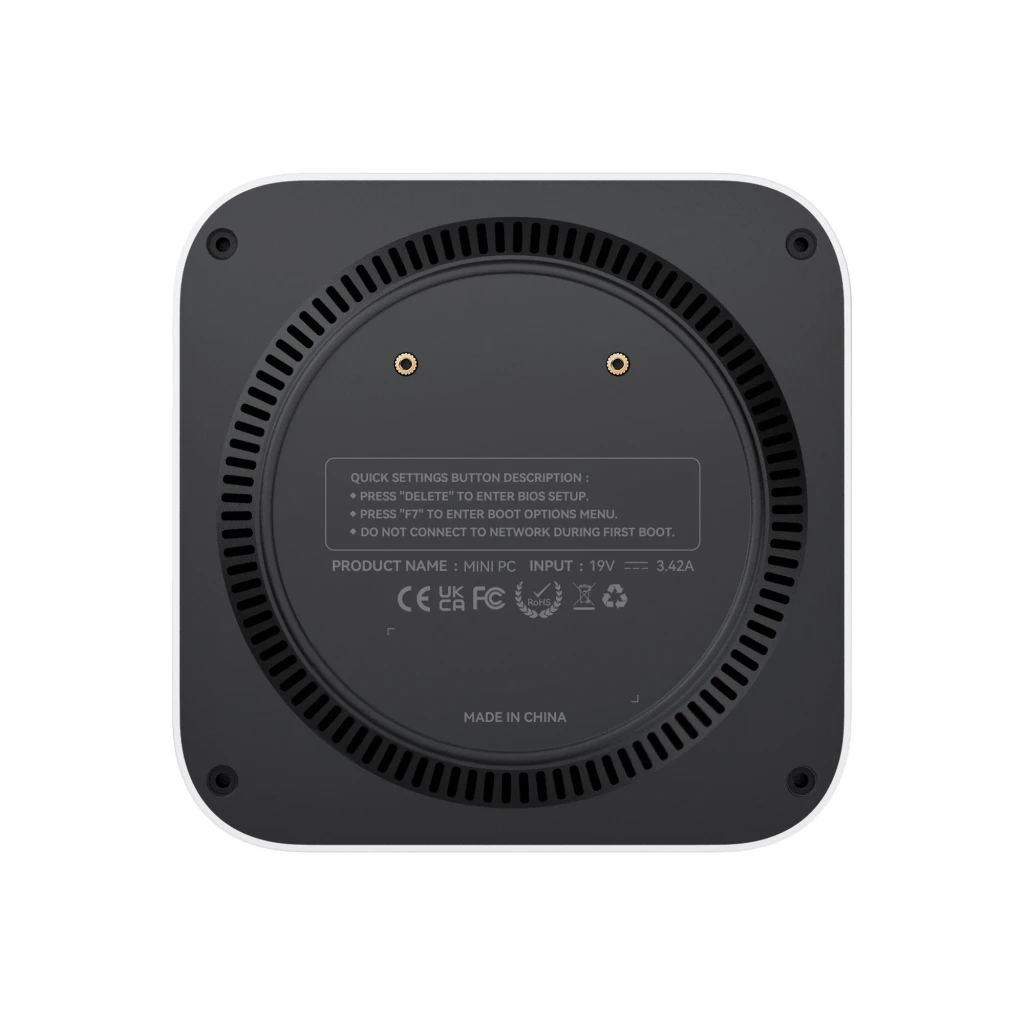 Mini PC MQR MQR6 prateado, frontal com portas USB-C, USB-A azul, jack 3,5 mm e botão de energia; grelha de ventilação inferior preta - Item3