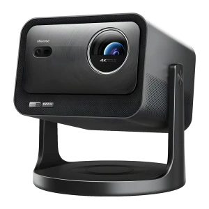 Proyector Hisense C3 con lente frontal grande, acabado metálico gris, soporte integrado en forma de U, ventilación lateral perforada y logotipos 4K e IMAX