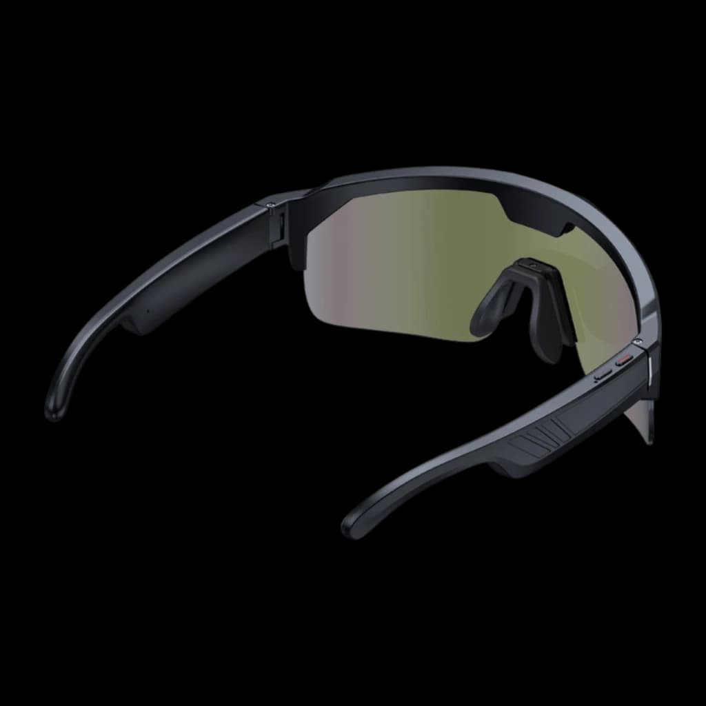 Zeblaze Q01 AI Sports Sunglasses Green avec verres profilés miroir, monture noire enveloppante, commandes latérales et caméra 8 MP Sony IMX219 intégrée