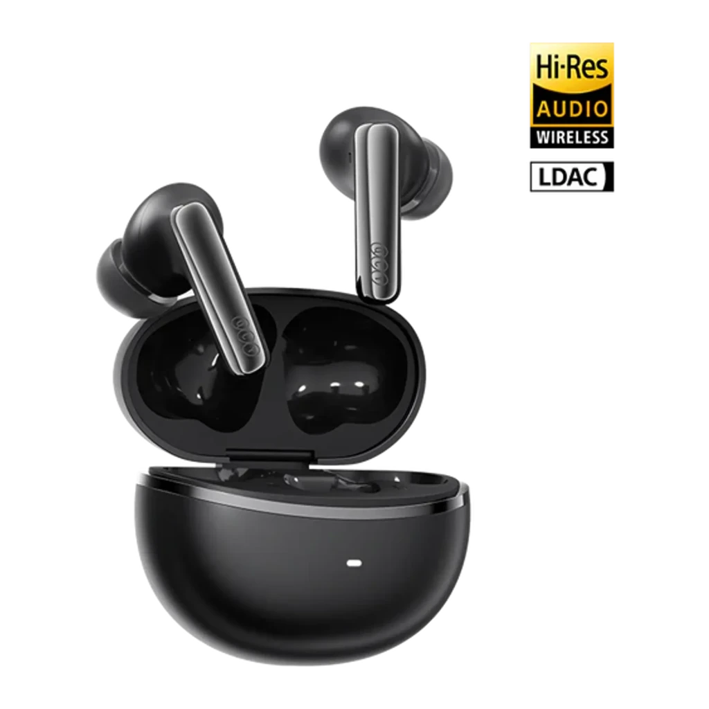 Boîtier noir arrondi avec LED frontale et deux écouteurs intra-auriculaires noirs à tige courte, finition brillante, design compact TWS élégante - Ítem3