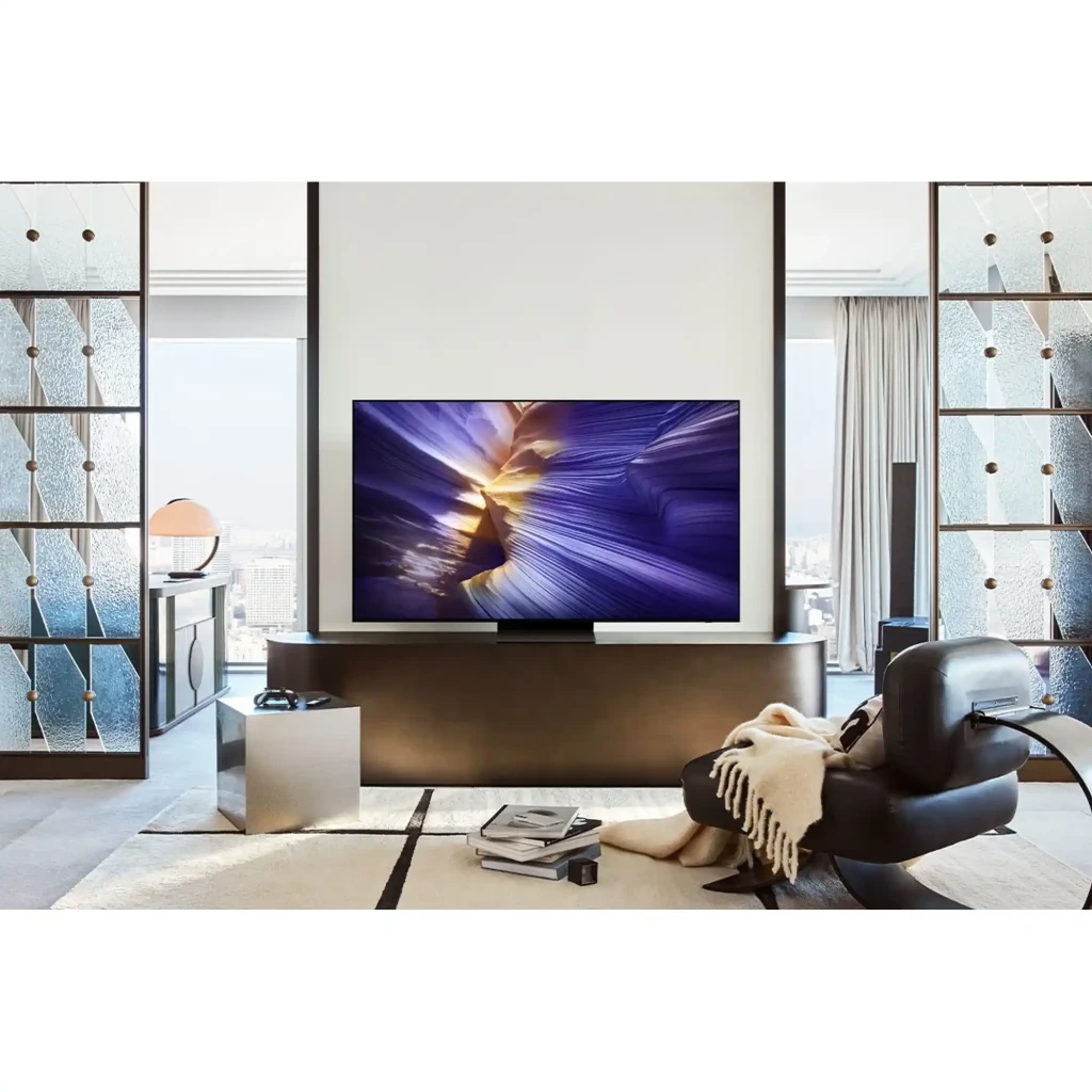 Samsung TQ55S92FAE 55 OLED 4K Ultra HD com painel fino, bordas mínimas, base central discreta e tela vibrante com tons roxos e dourados, 144Hz Wi‑Fi - Item1
