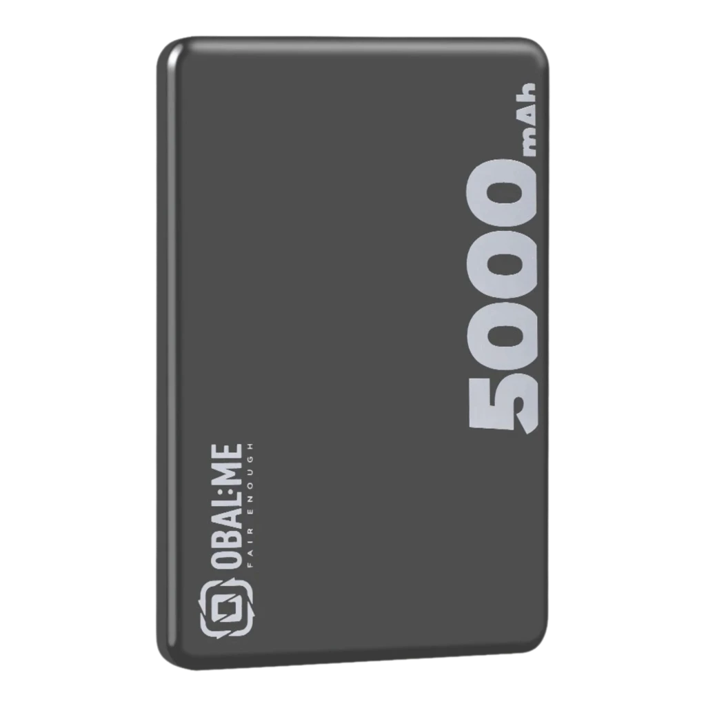 Powerbank OBAL:ME MagNetix preto 5000mAh, compacto, cantos arredondados, logotipo lateral, texto 5000 mAh em destaque, cabo USB-C duplo incluído, MagSafe 15W - Item1
